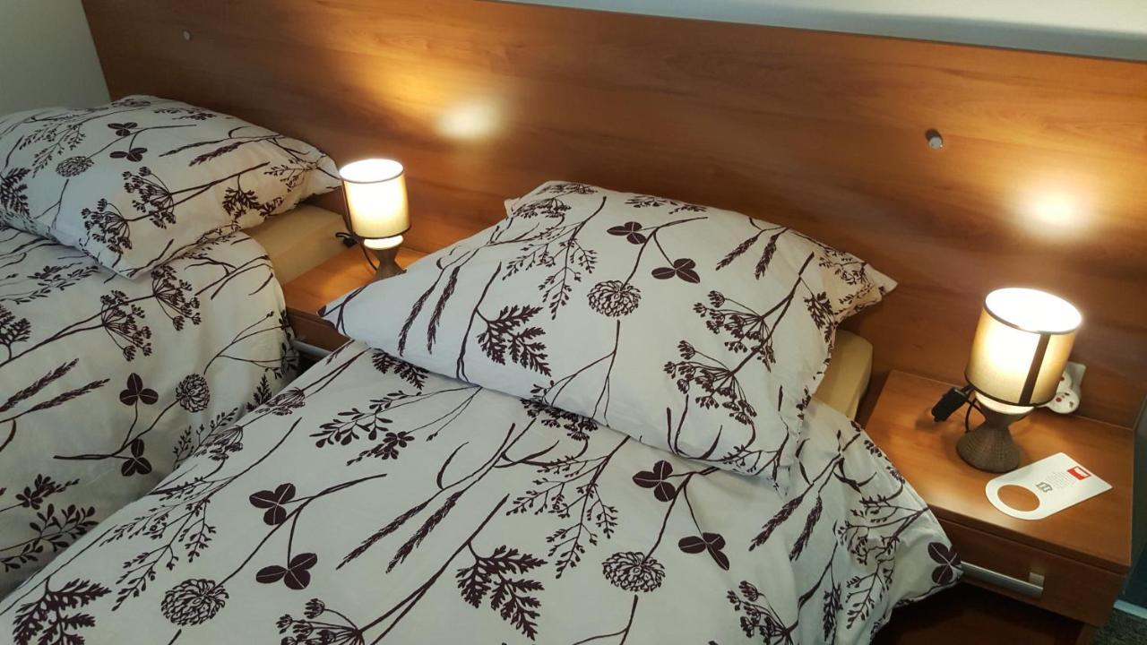 Park Rooms Dugo Selo Εξωτερικό φωτογραφία